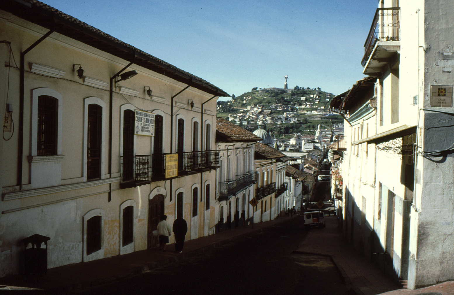 Quito Virgen María